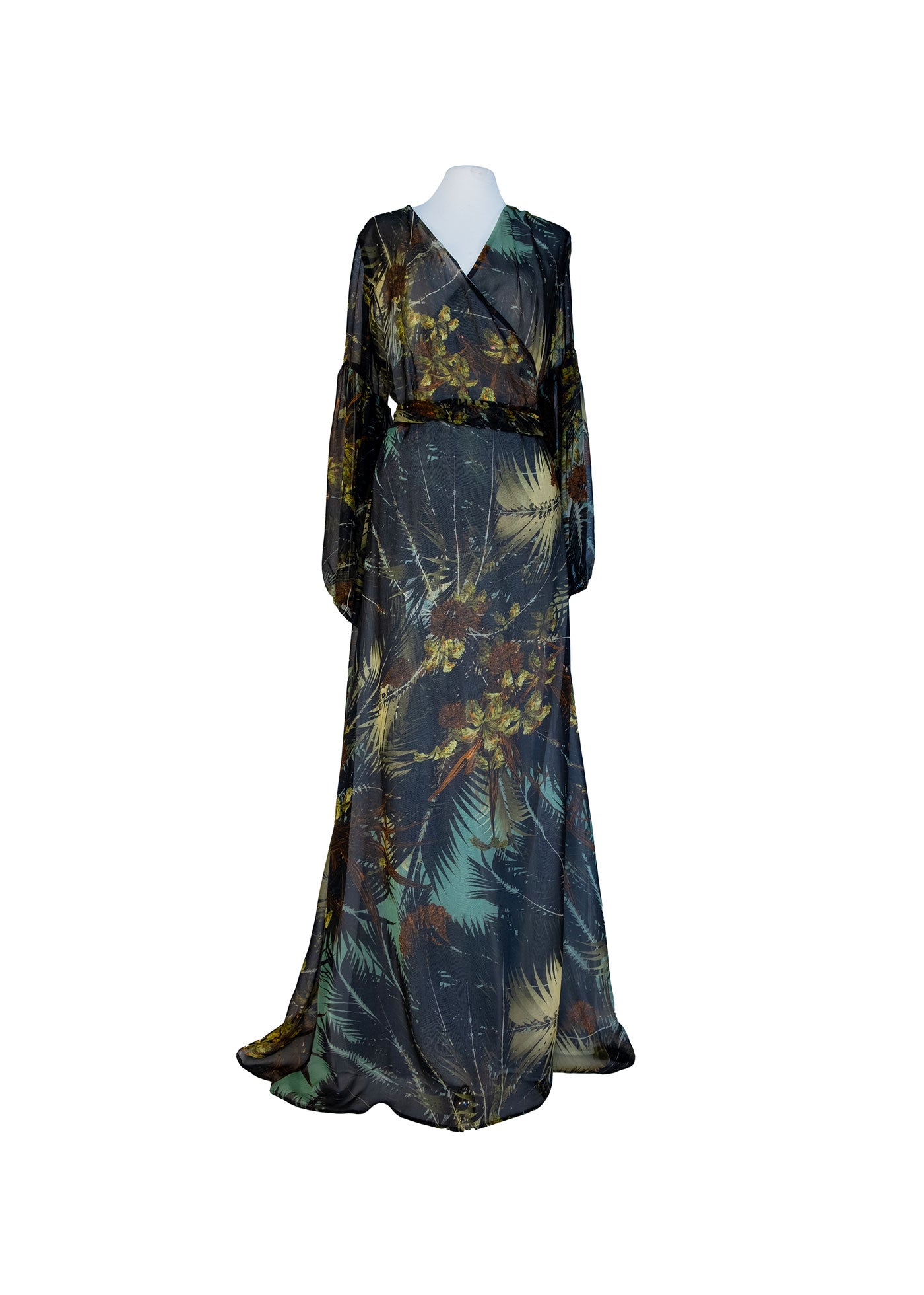 Long dress in printed silk