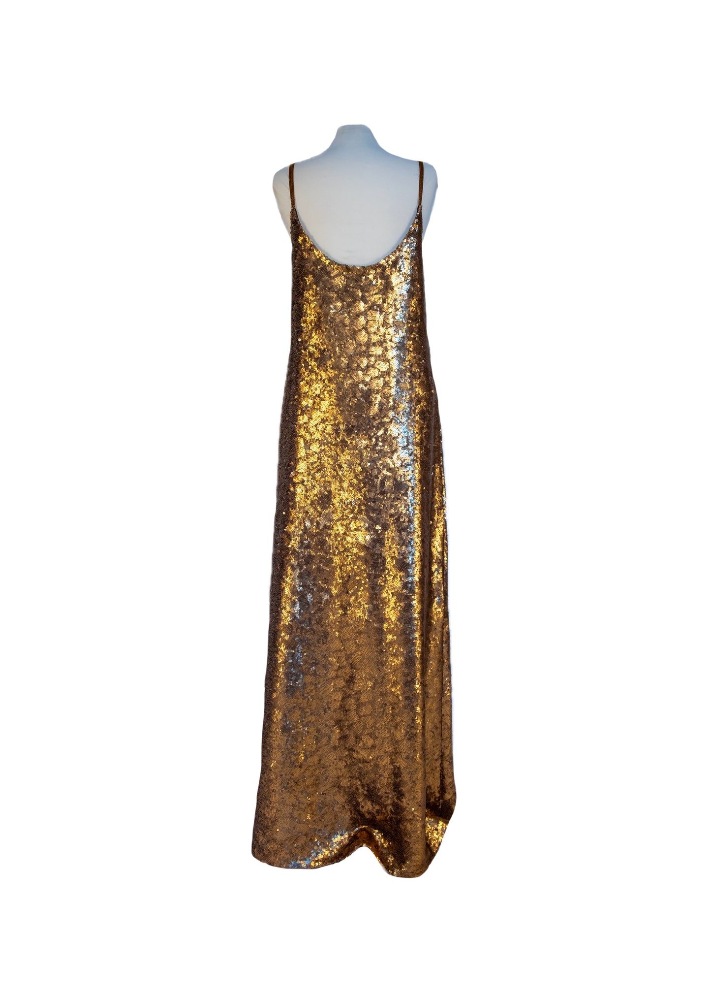 Robe longue en sequins dorés